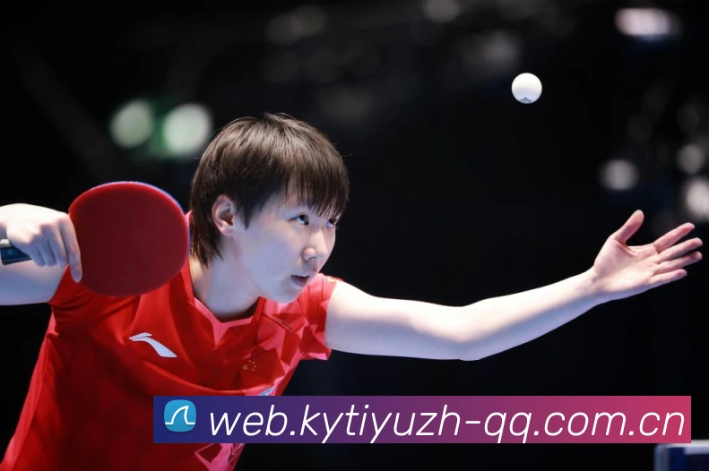 卡尔波夫国际象棋王者之路从天才少年到世界冠军的战略智慧与传奇人生解析:最新赛事动态与深度分析 卡尔波夫国际象棋王者之路从天才少年到世界冠军的战略智慧与传奇人生解析:最新赛事动态与深度分析